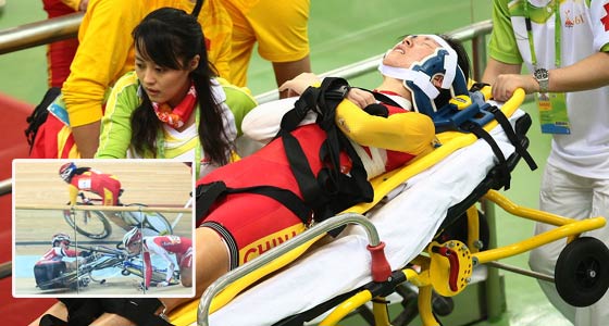 自行车赛场发生惨烈车祸 中国汤科蓉被送医院(图)