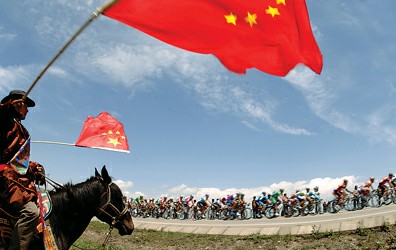 中国自行车运动要实现突破,必须要有职业车队参加环法这样的顶级赛事