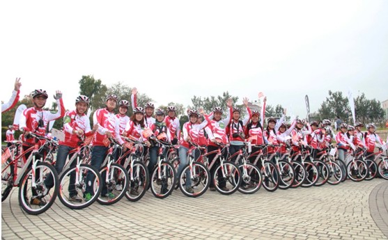 康比特公司荣誉骑行队伍(一)