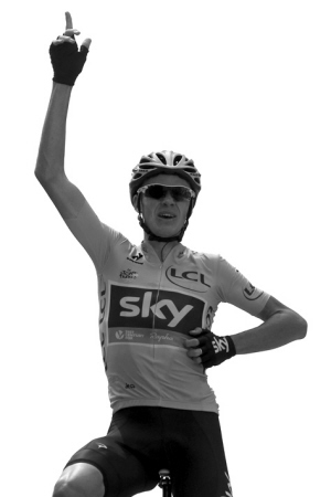 英国车手弗鲁姆在山地赛段发力,自第8赛段夺冠穿上黄色领骑衫后,稳稳地把优势保持到了终点。