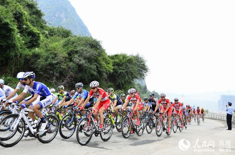 环湖赛第二赛段：阿斯塔纳队本法托摘得冠军